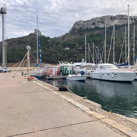 Botel Casa In House Boat Poetto Cagliari